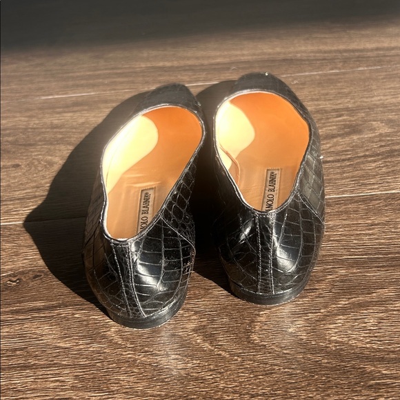 MANOLO BLAHNIK Black Shiny Croc Skin EVANGELISTA Almond Toe Flats size size 7 - Picture 4 of 6
